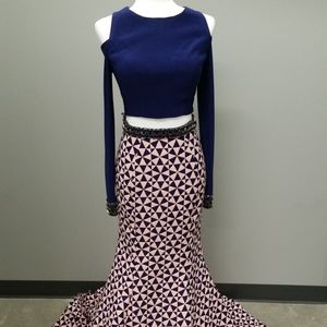 MacDuggal prom dress